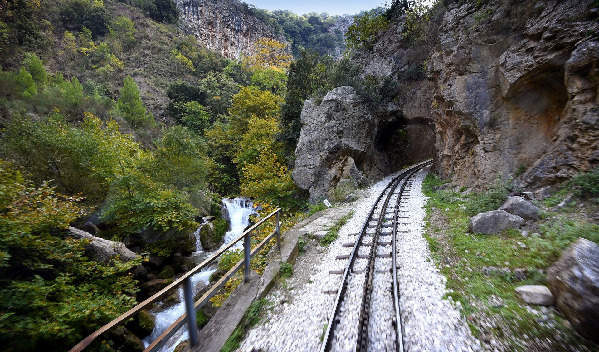 Τι κάνει μια βόλτα με τον Οδοντωτό τόσο ξεχωριστή;