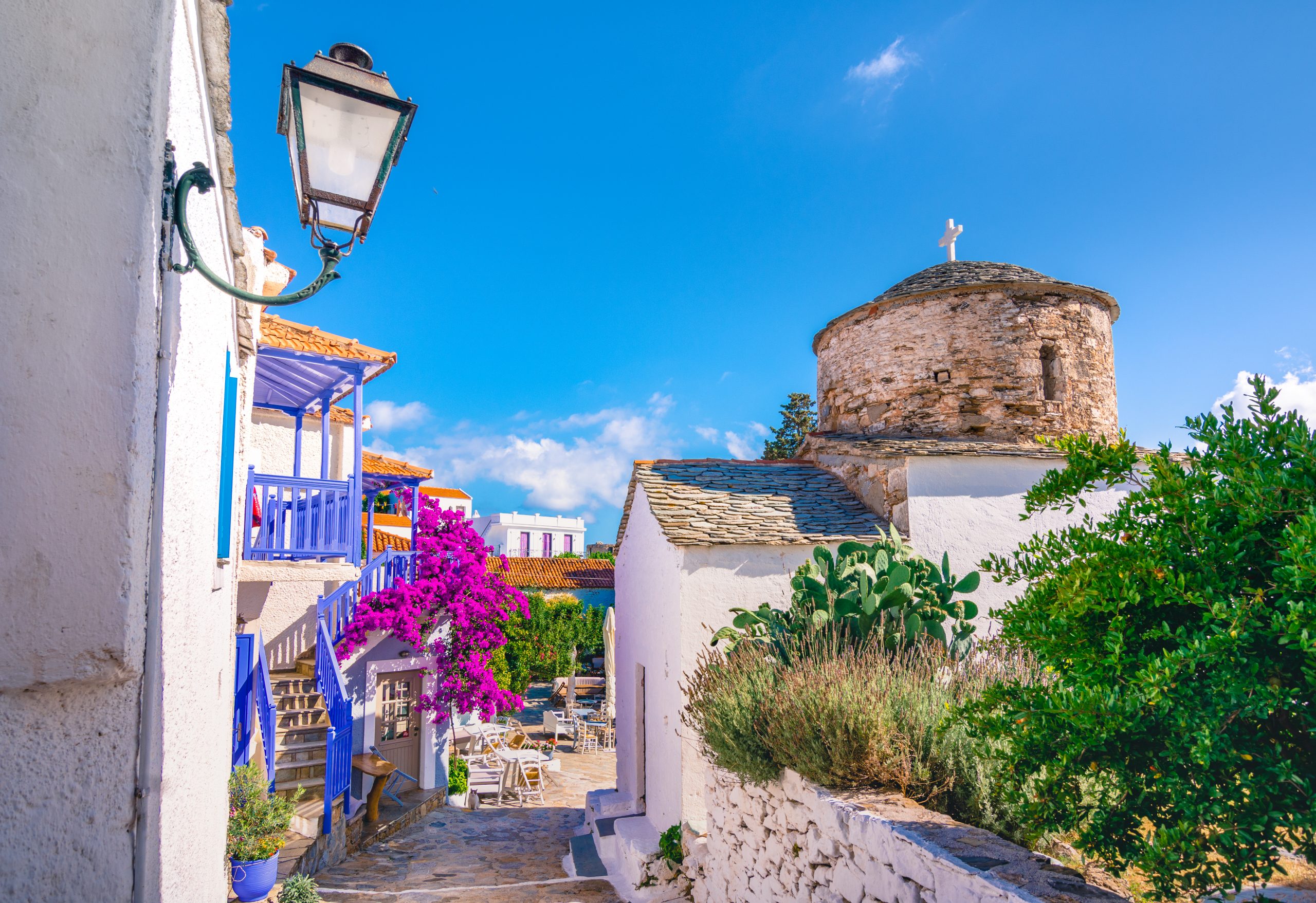 The,Old,Village,Of,Chora,In,Alonnisos,Island,,Greece.